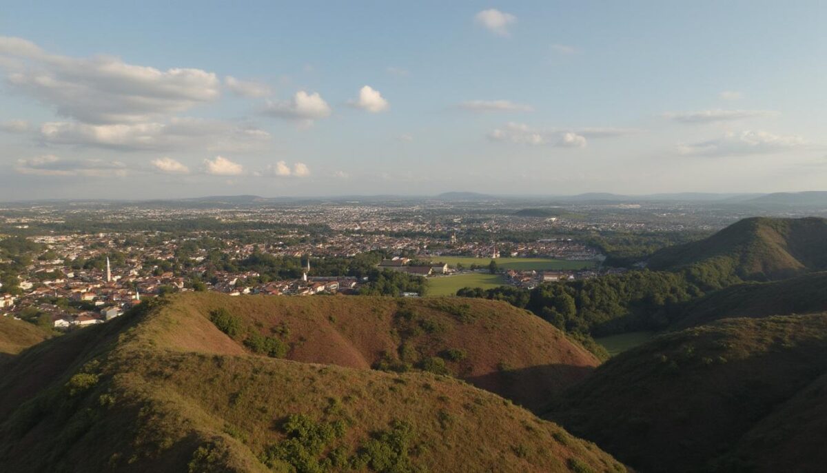 découvrez les meilleurs outils professionnels pour gérer vos factures et automatiser les relances clients, optimisez votre gestion et améliorez votre trésorerie facilement.